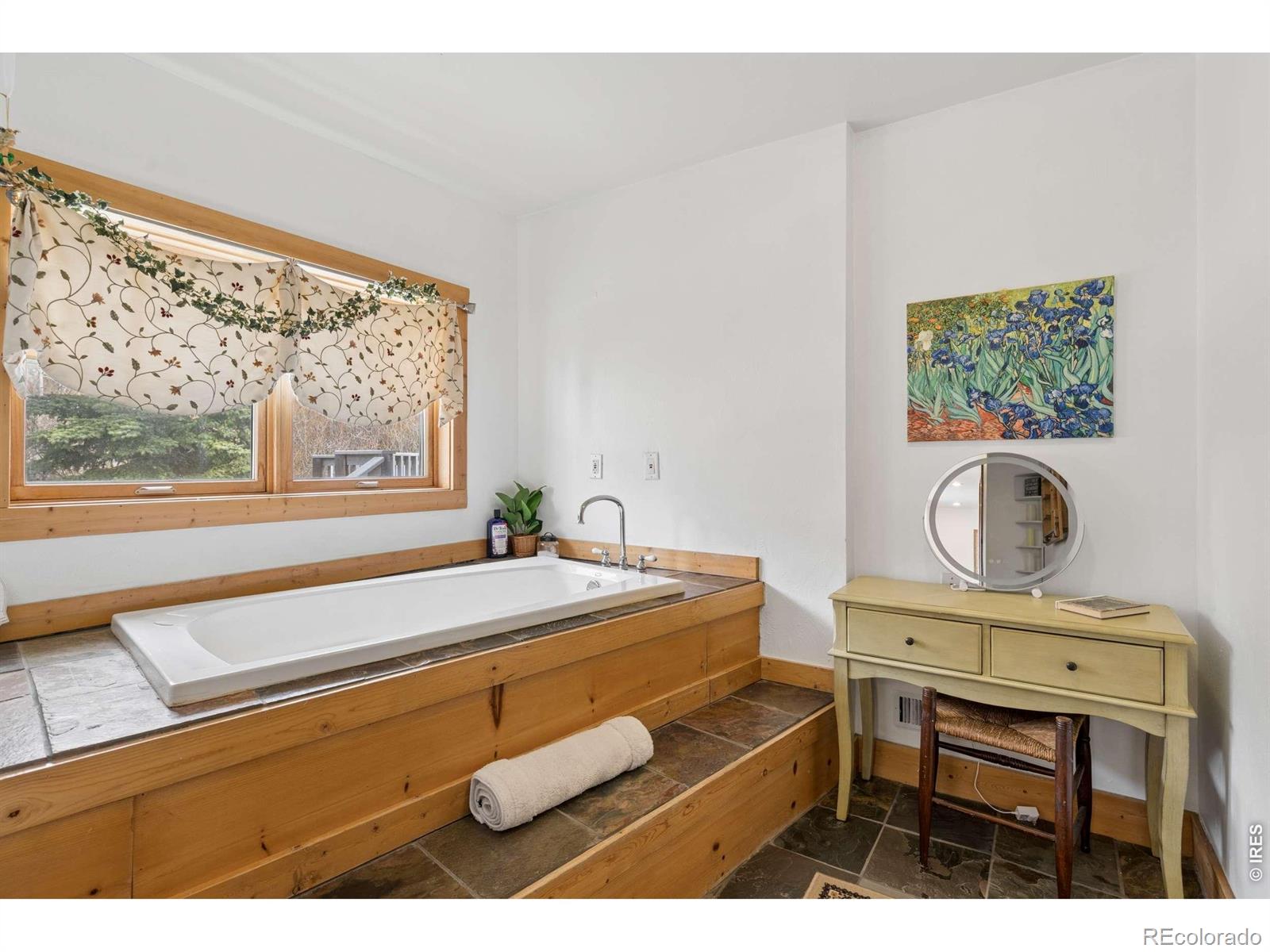 609 W 4th Street Nederland CO 80466