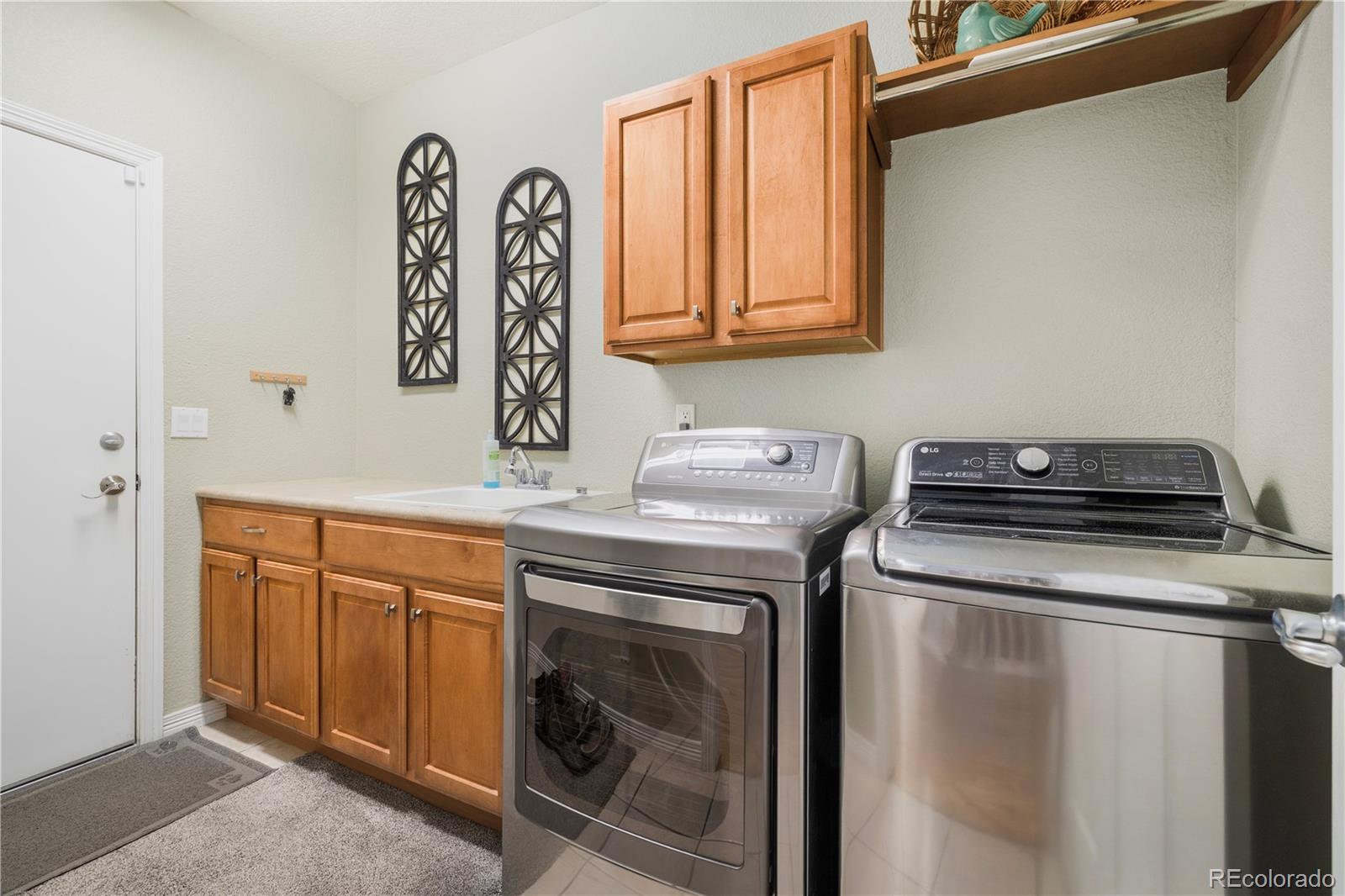 9884 Telluride Street Commerce City CO 80022