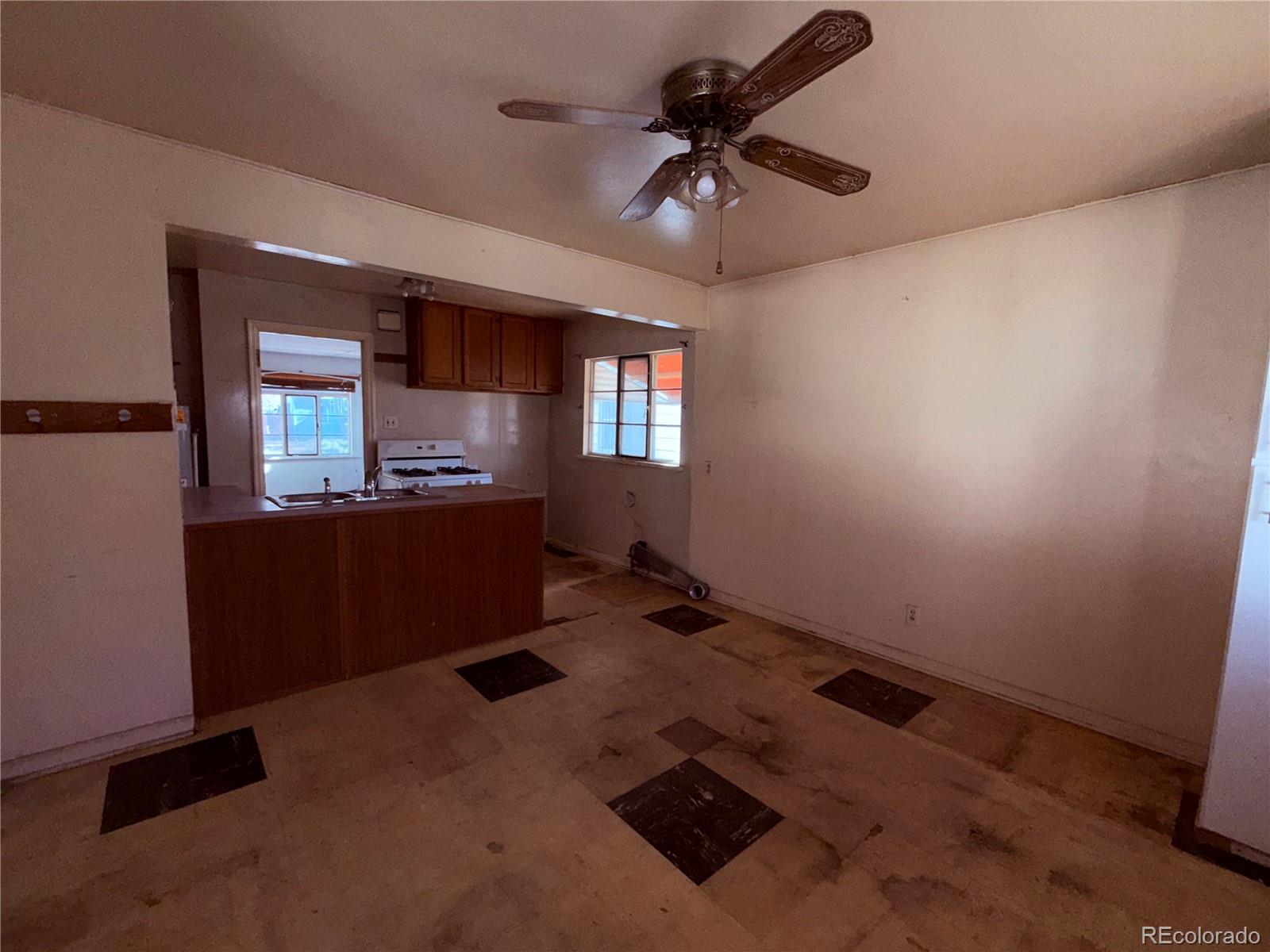 435 Perry Street Denver CO 80204