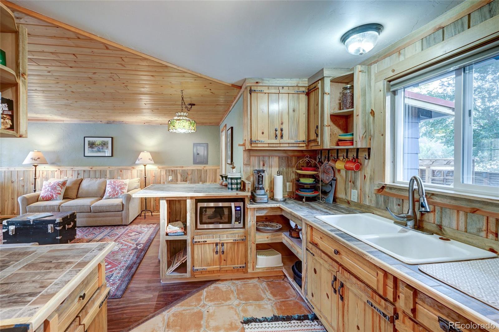 9795 Us Highway 50 Howard CO 81233