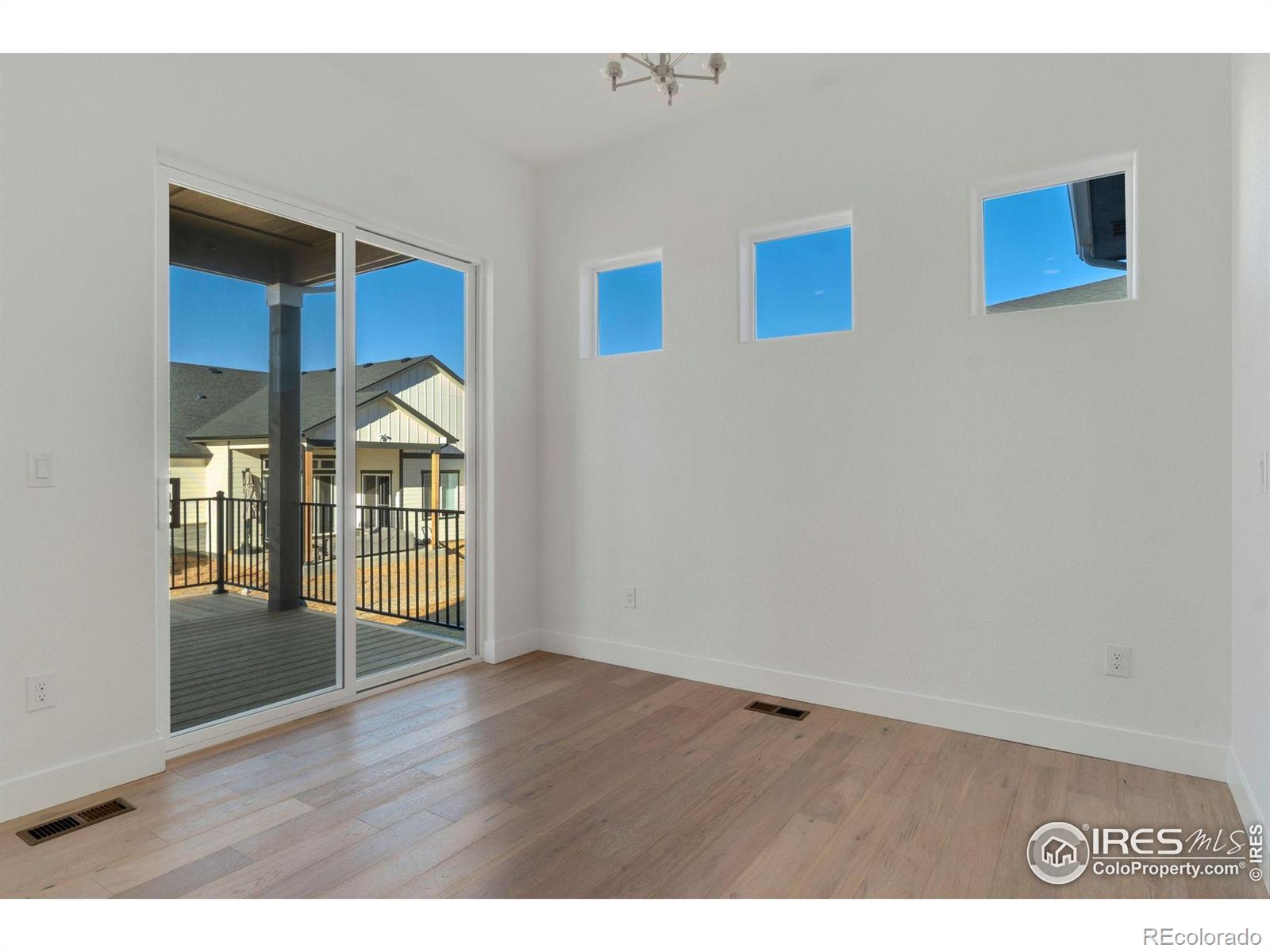 23835 E River Front Drive Aurora CO 80019