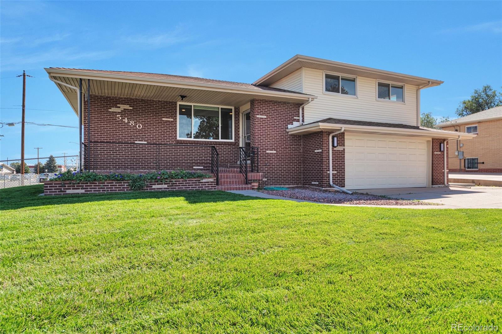 5480 Raritan Way Denver CO 80221