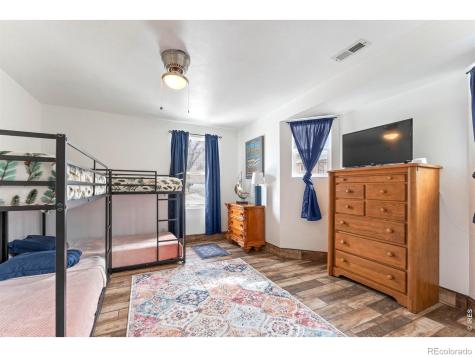321 Graceland Grove Colorado Springs CO 80904