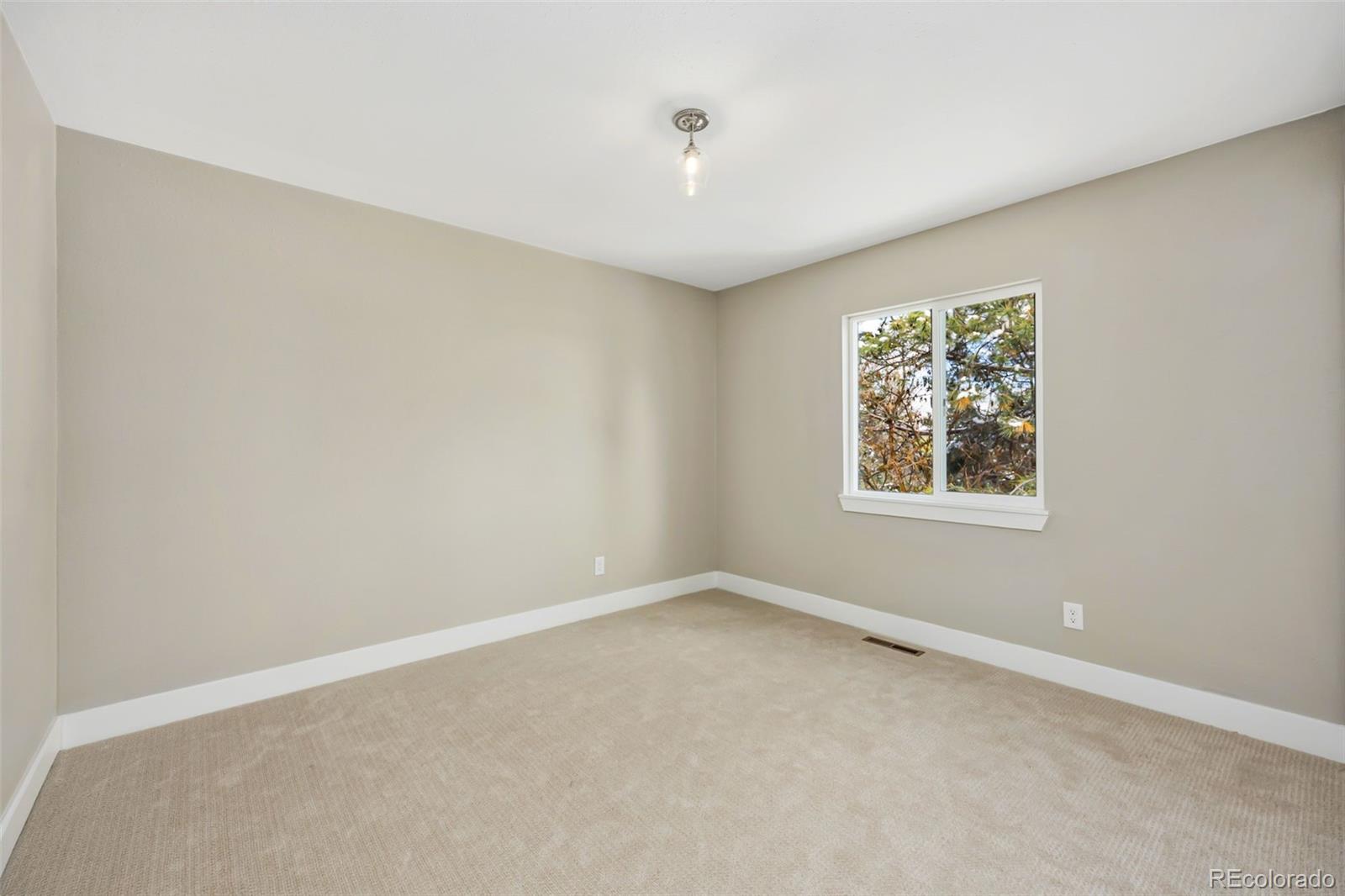 7128 S Glencoe Court Centennial CO 80122