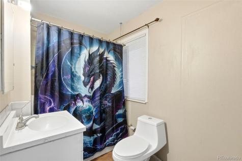 1112 S Bahama Street Aurora CO 80017