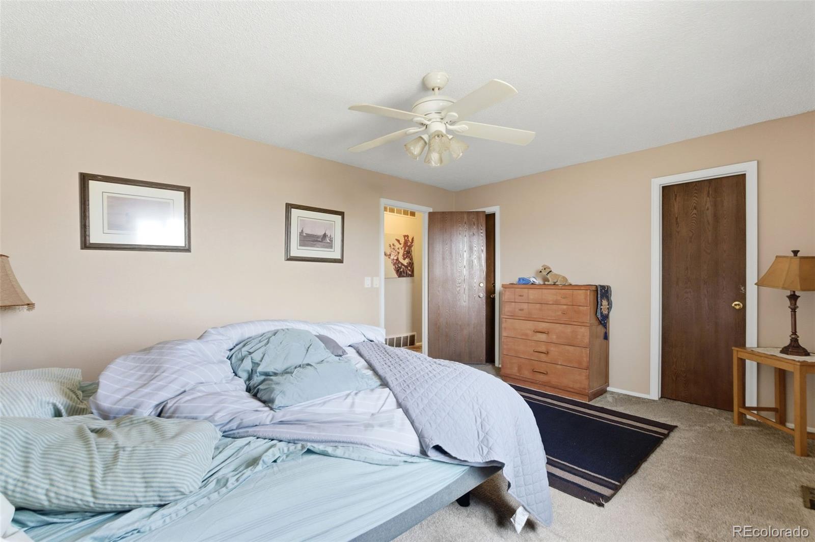 1112 S Bahama Street Aurora CO 80017