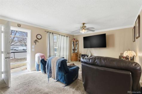 1112 S Bahama Street Aurora CO 80017