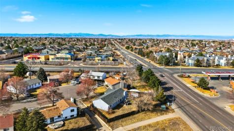 1112 S Bahama Street Aurora CO 80017