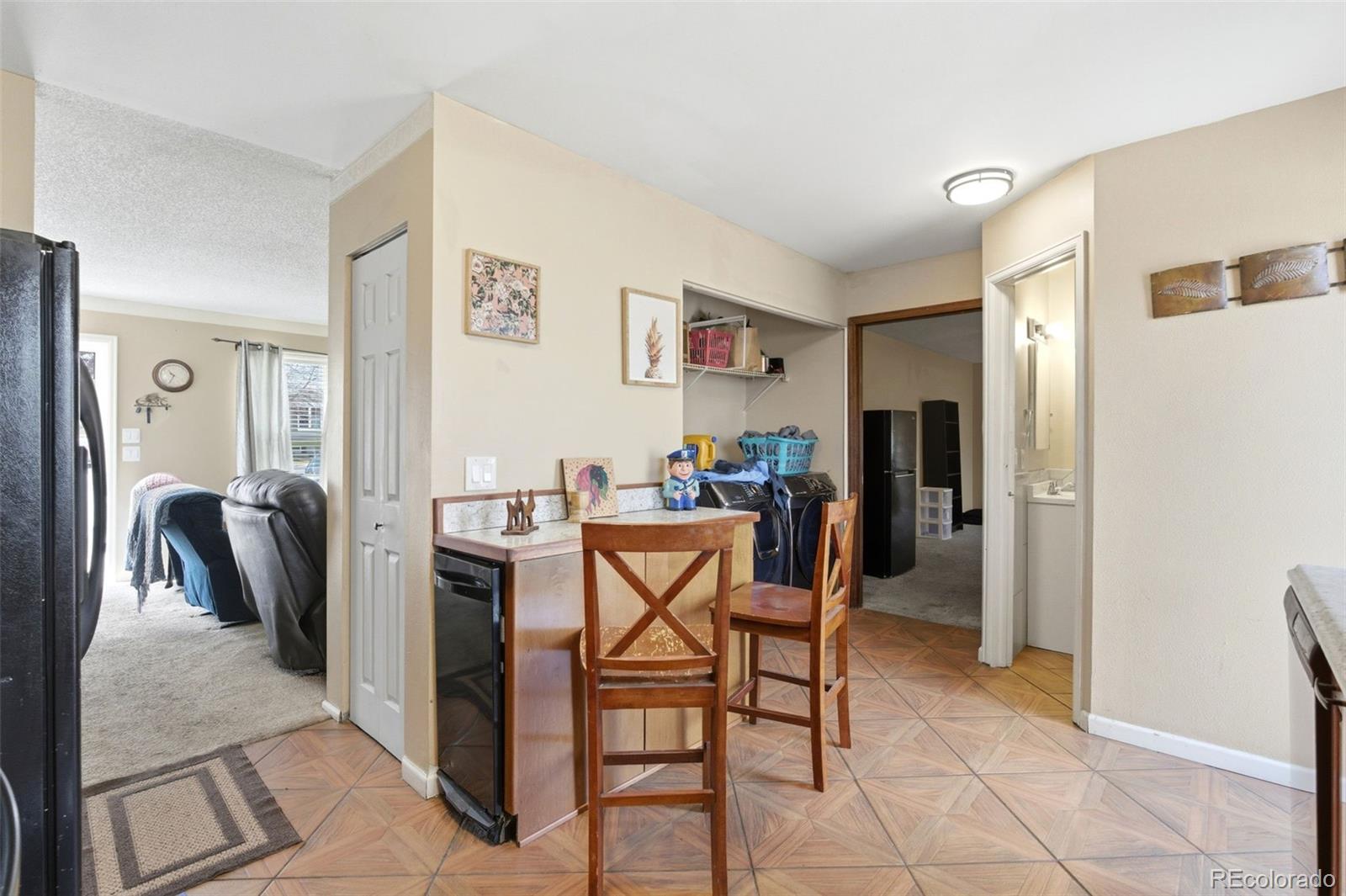 1112 S Bahama Street Aurora CO 80017