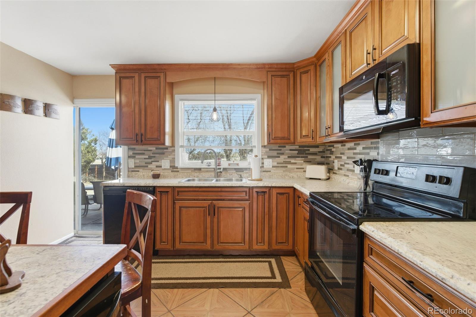 1112 S Bahama Street Aurora CO 80017