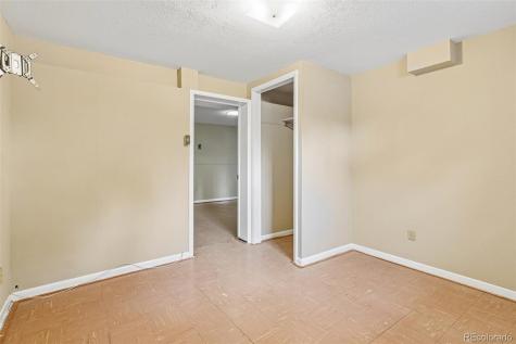 926 S Robb Way Lakewood CO 80226