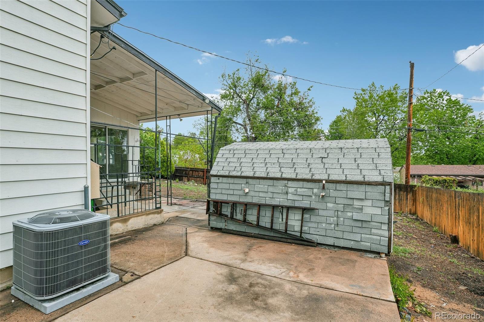 926 S Robb Way Lakewood CO 80226