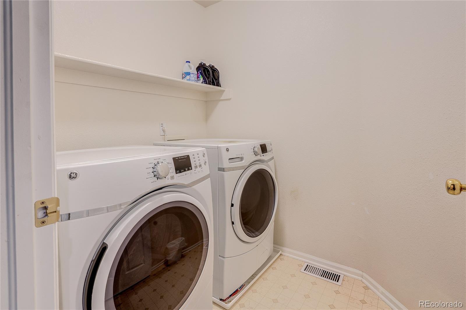 17808 E Oakwood Lane Aurora CO 80016