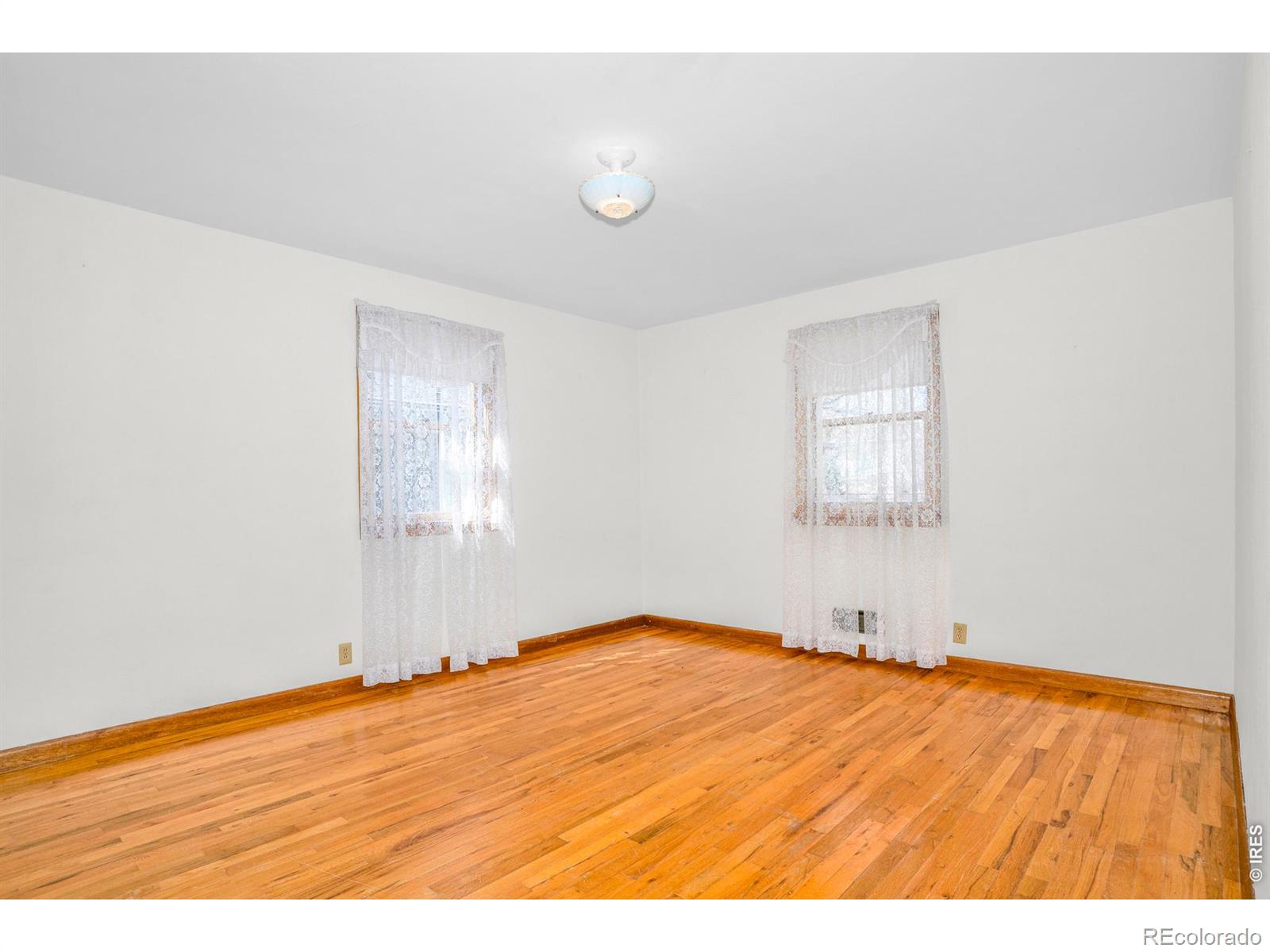 543 W 9th Street Loveland CO 80537