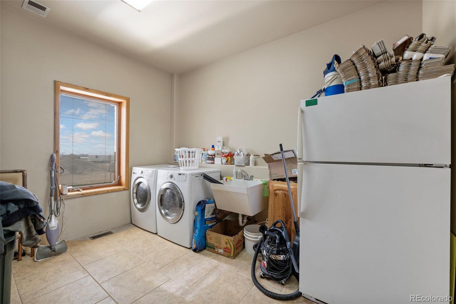 988 P Street Penrose CO 81240