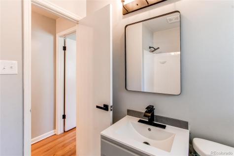 1170 Kingston Street Aurora CO 80010