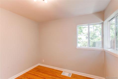 1170 Kingston Street Aurora CO 80010