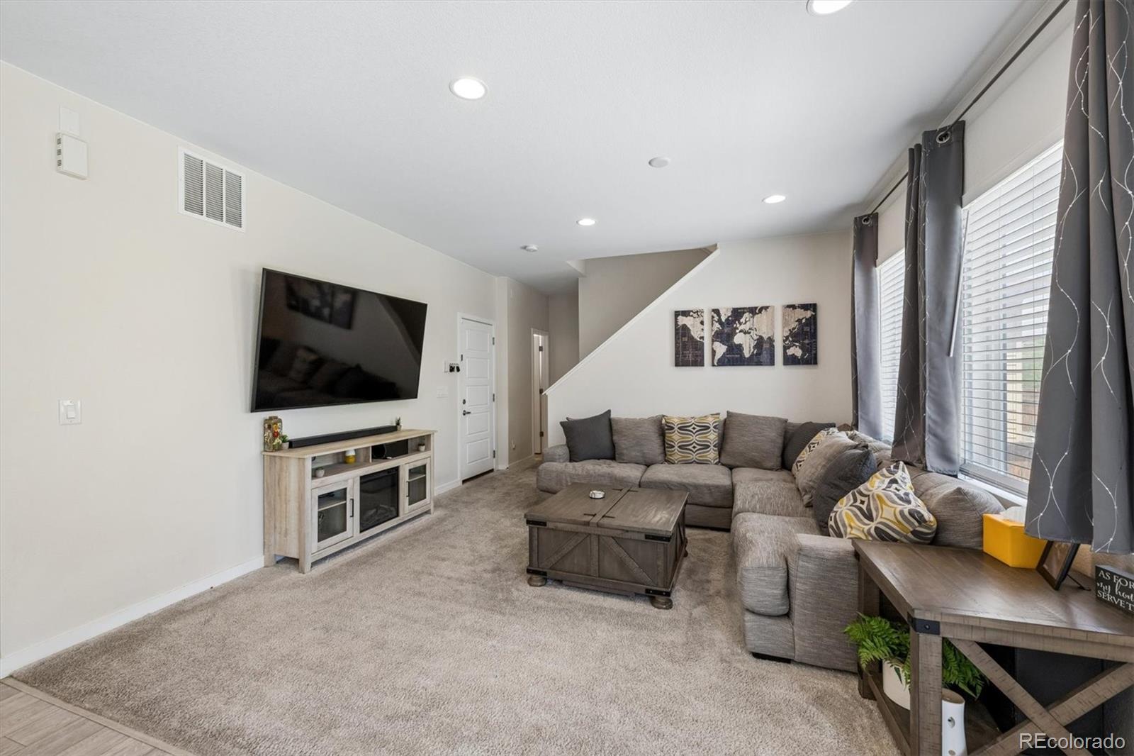 10006 Yampa Street Commerce City CO 80022