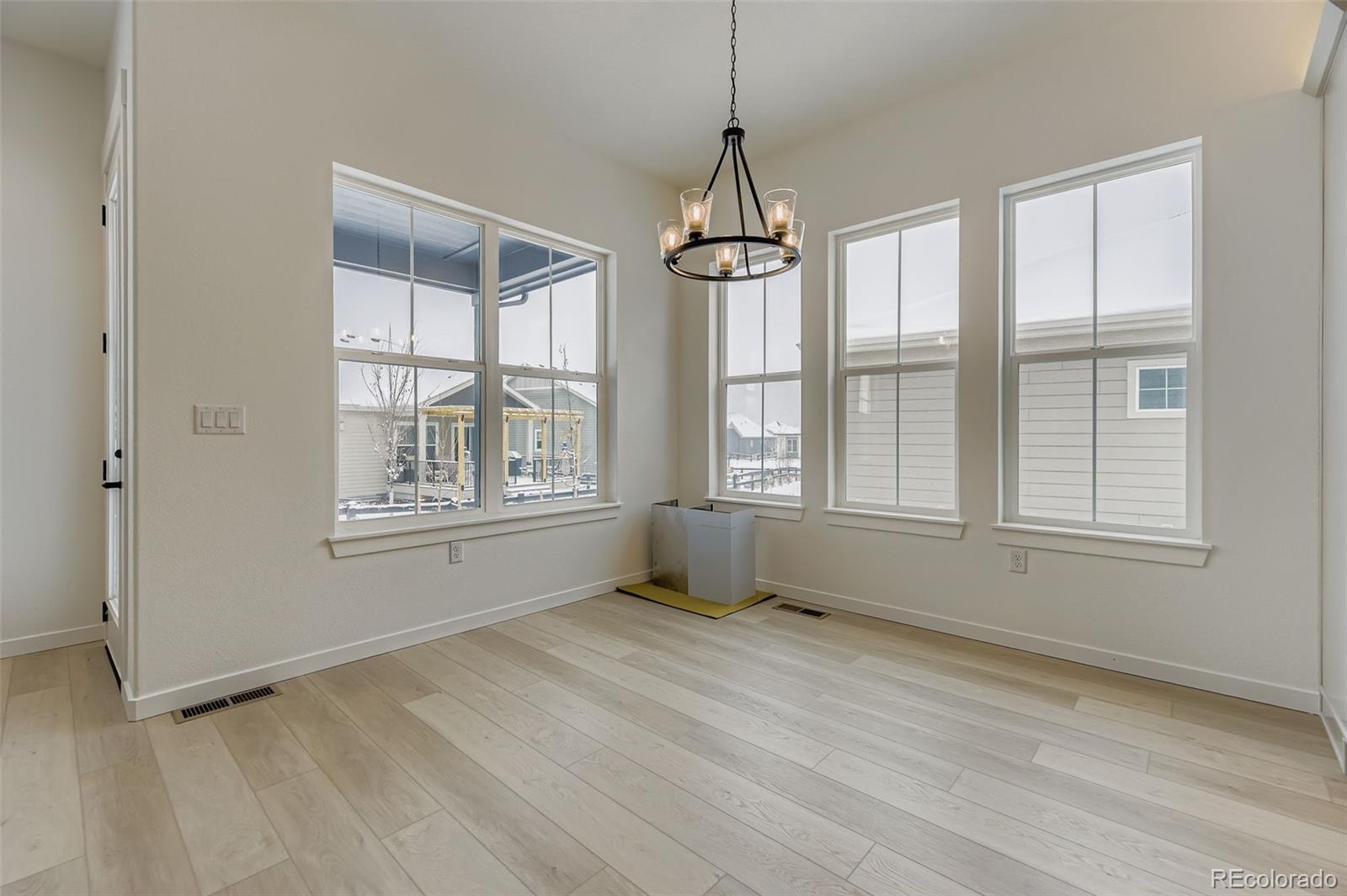 8895 S Riviera Way Aurora CO 80016