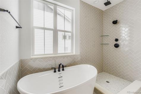 8895 S Riviera Way Aurora CO 80016