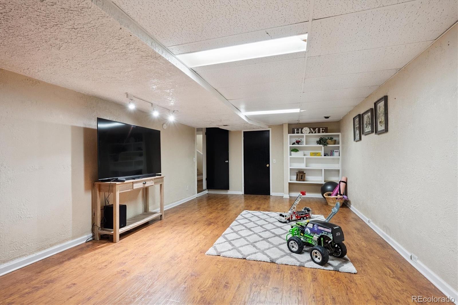 2276 S Dayton Street Denver CO 80231