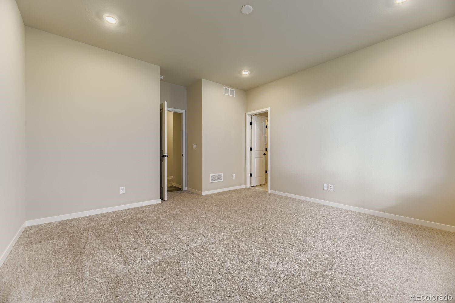 13784 Daffodil Way Parker CO 80134