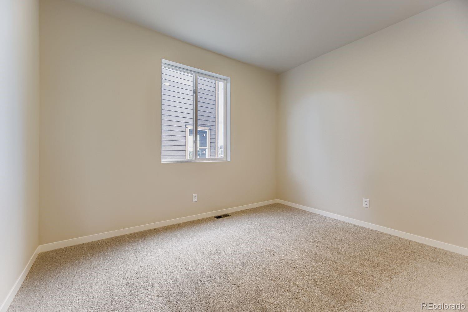13784 Daffodil Way Parker CO 80134