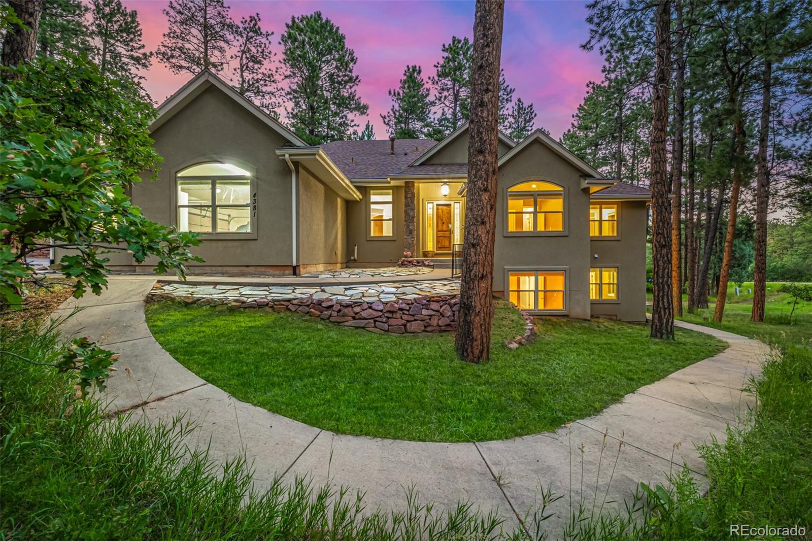 4381 Cheyenne Drive Larkspur CO 80118
