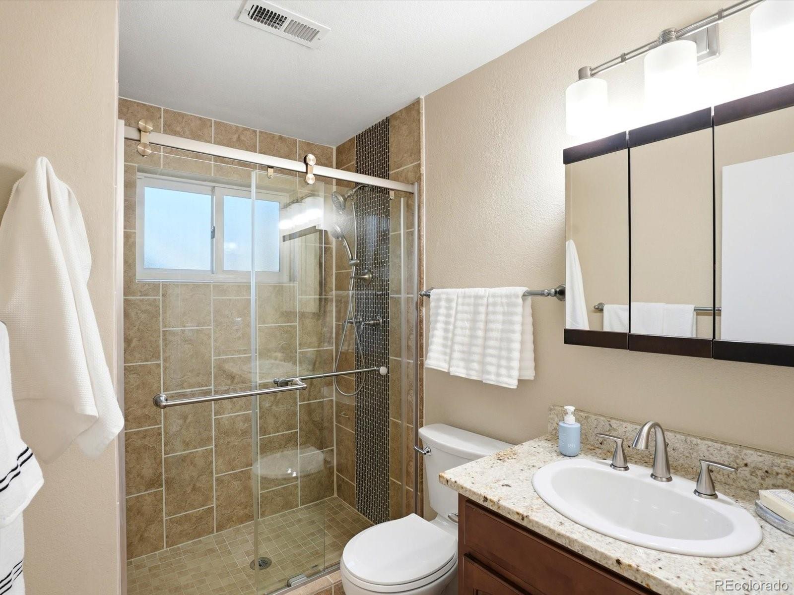 8693 E Saratoga Place Denver CO 80237