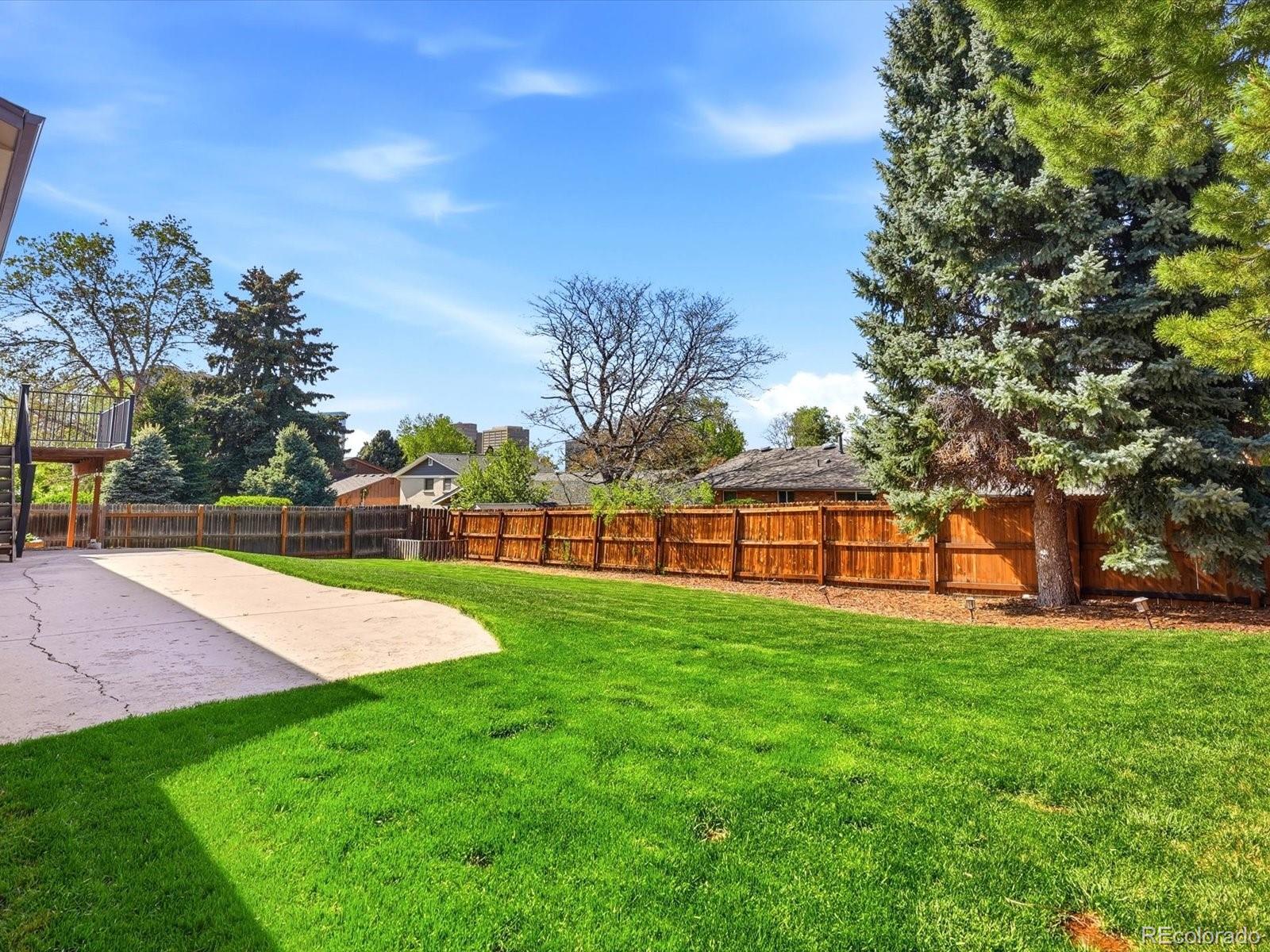 8693 E Saratoga Place Denver CO 80237