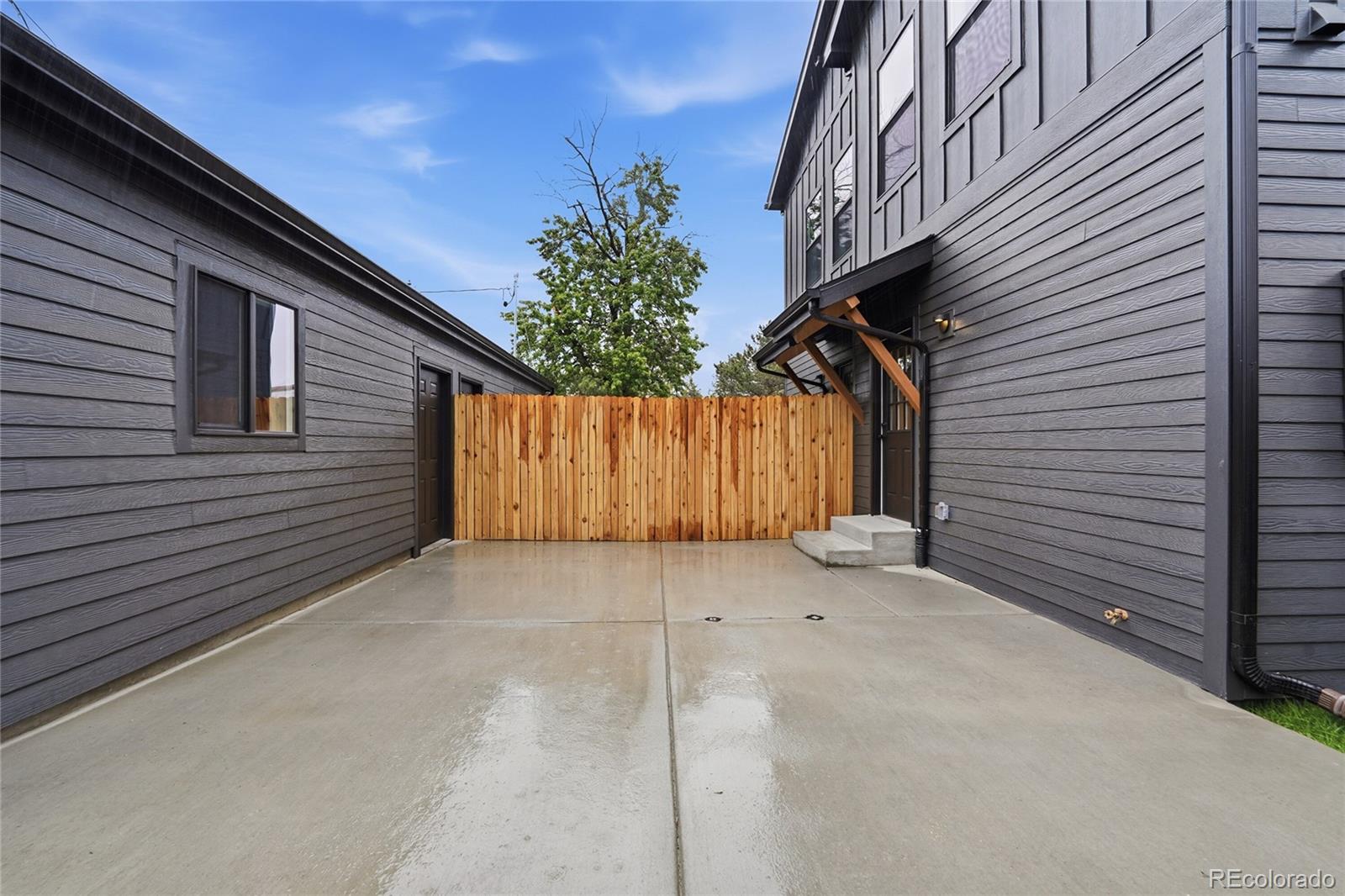 369 S Dale Court Denver CO 80219