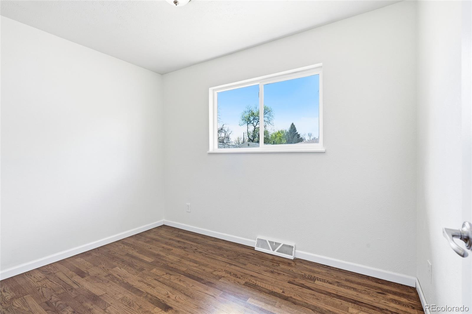 1618 Centennial Drive Longmont CO 80501