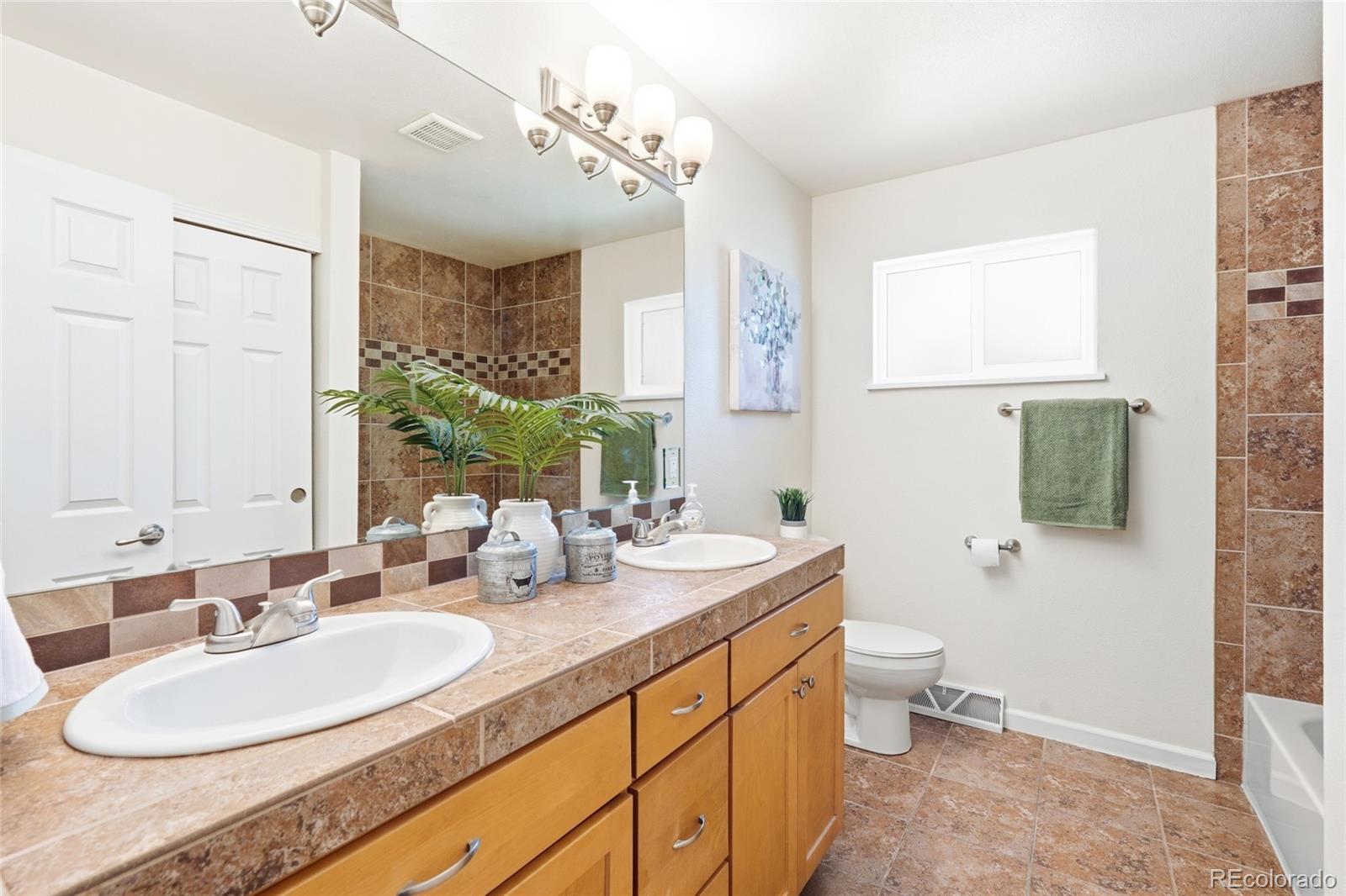 1618 Centennial Drive Longmont CO 80501