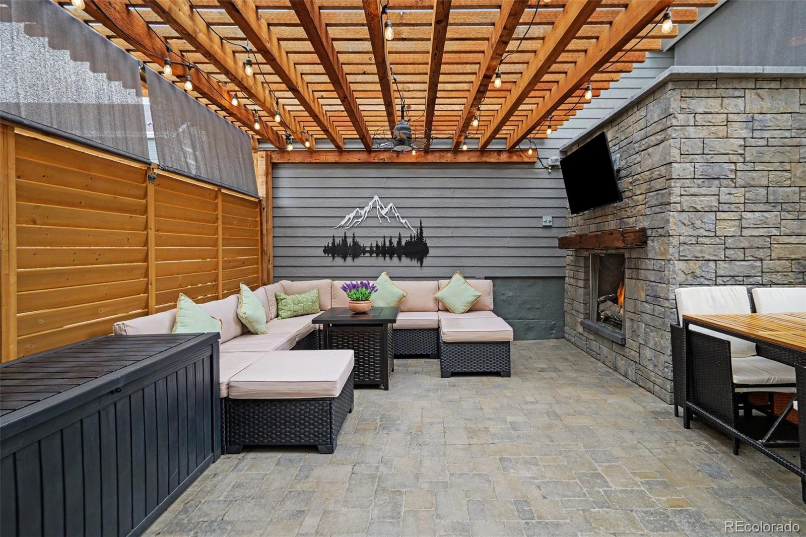 6267 Canterview Court Castle Pines CO 80108
