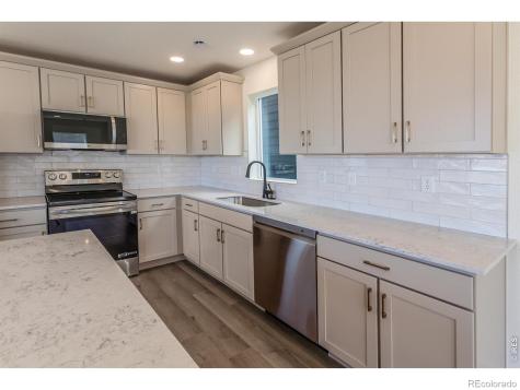 981 Trumpet Lane Windsor CO 80550
