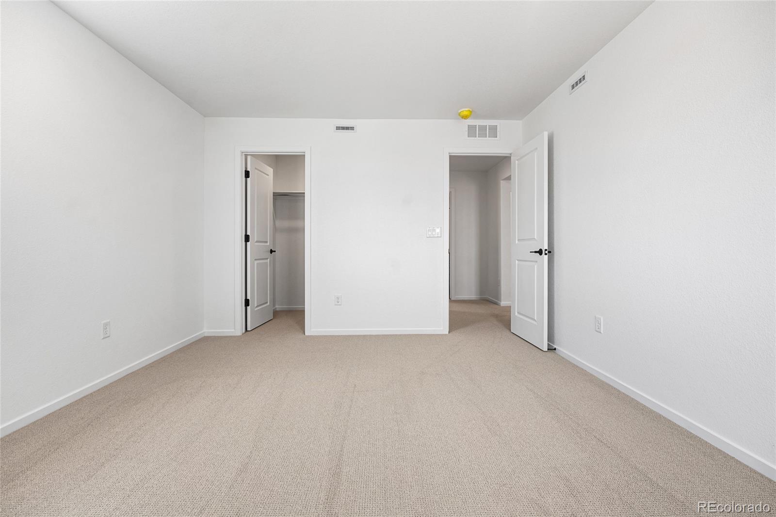 2157 S Jackson Gap Street Aurora CO 80018