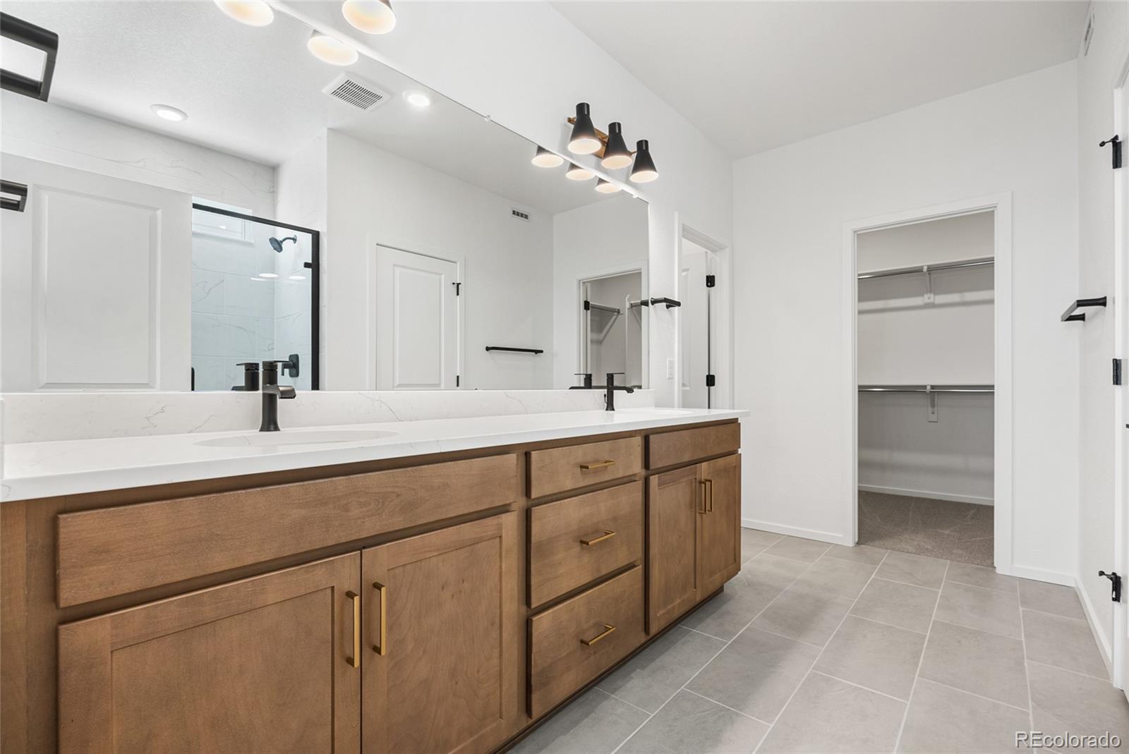 2157 S Jackson Gap Street Aurora CO 80018