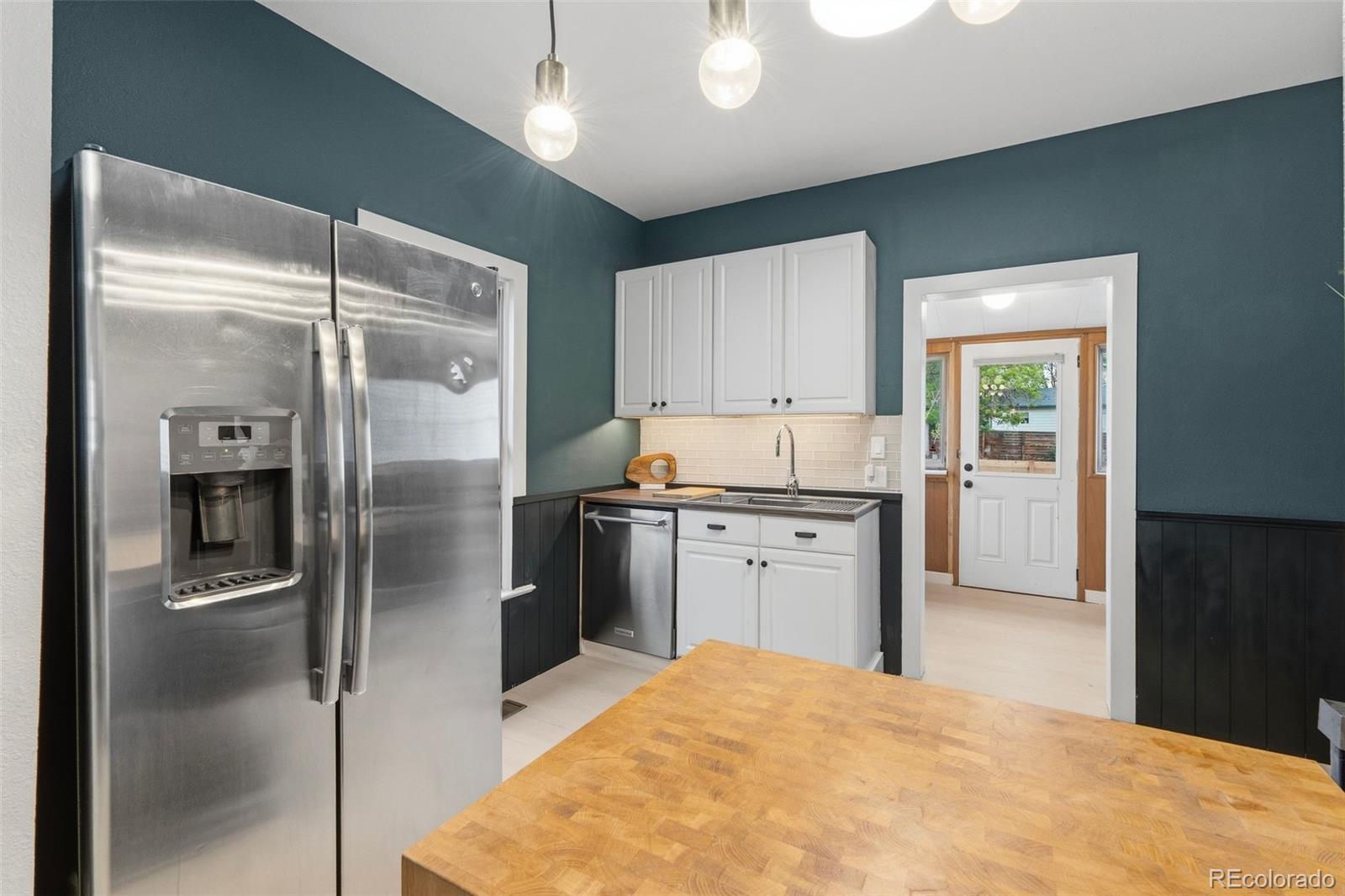 6658 Knox Court Denver CO 80221