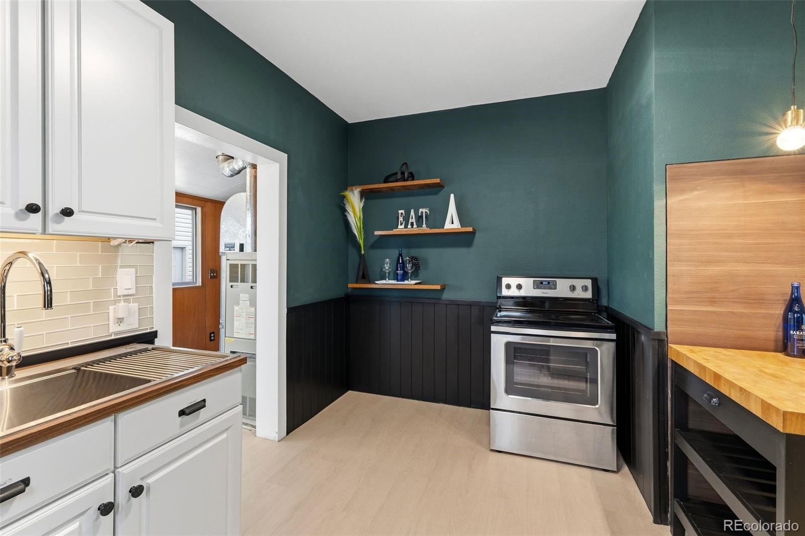 6658 Knox Court Denver CO 80221