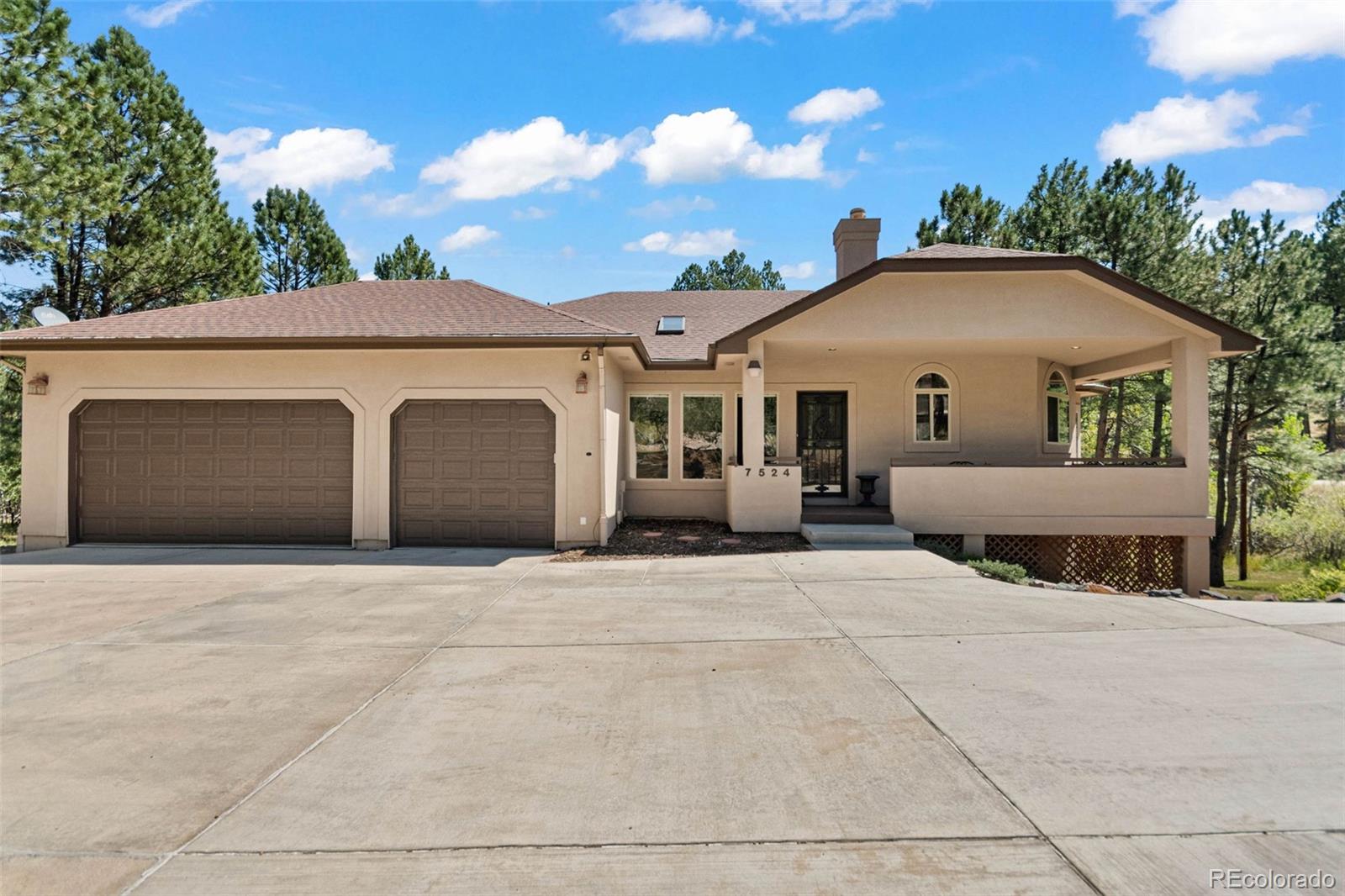 7524 Engineers Court Larkspur CO 80118