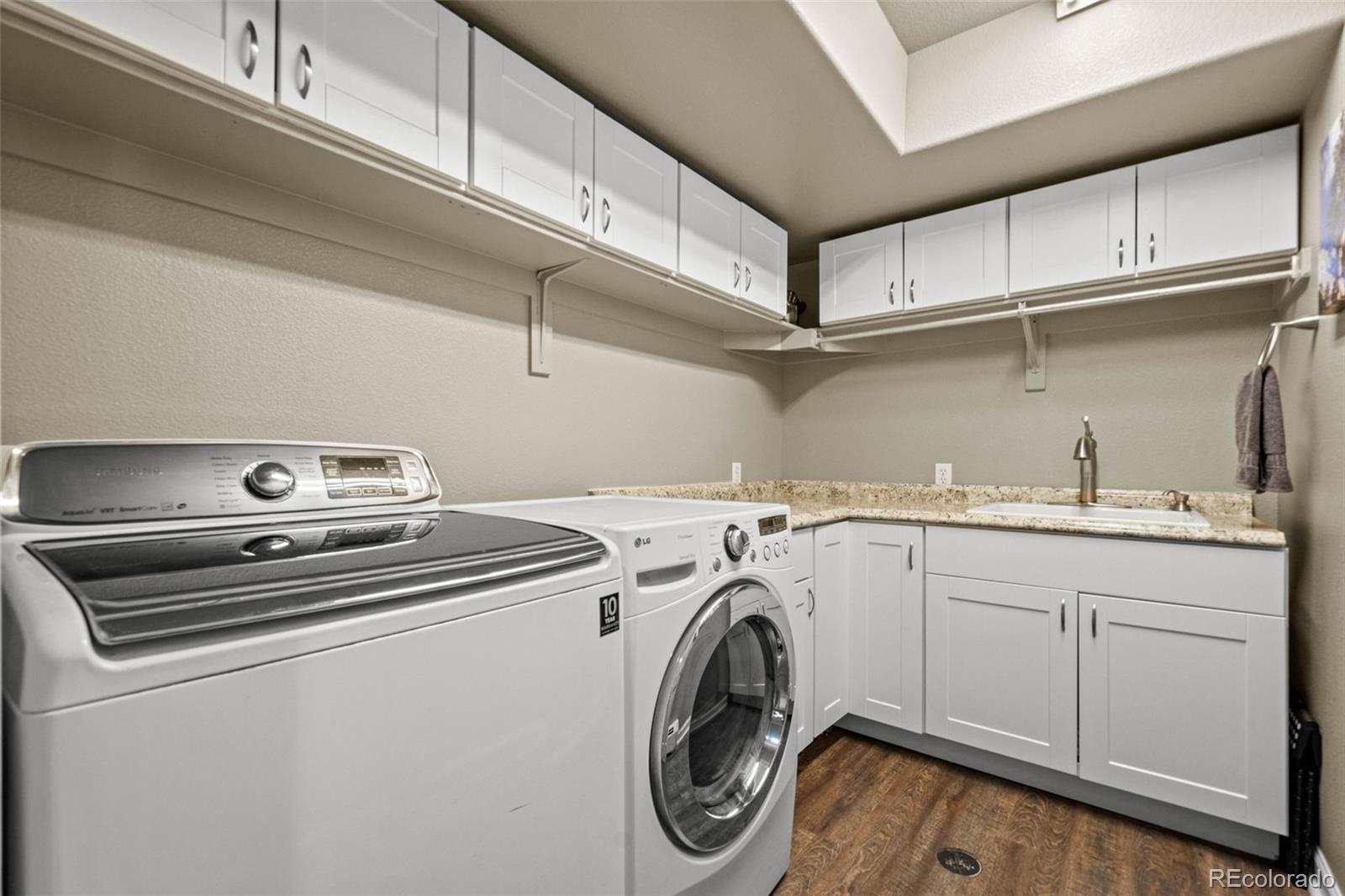 7524 Engineers Court Larkspur CO 80118