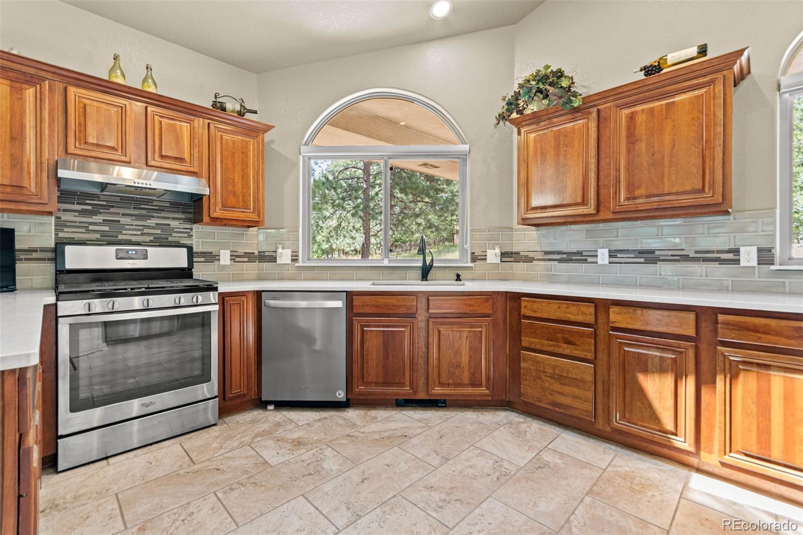 7524 Engineers Court Larkspur CO 80118