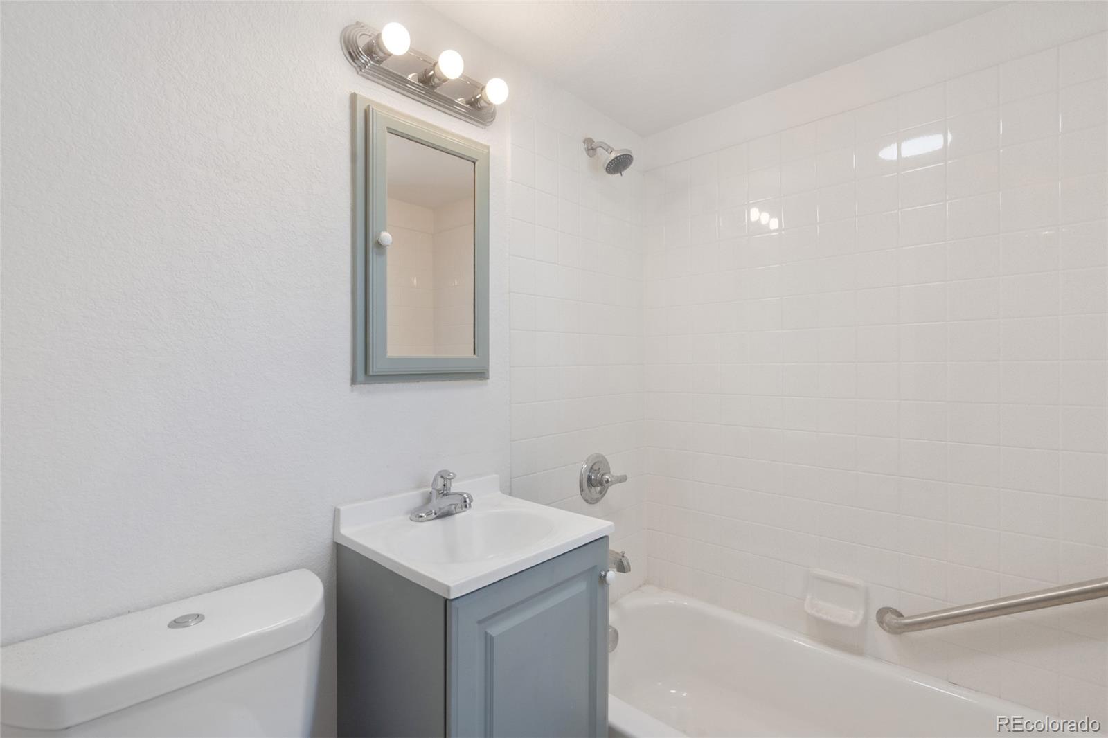 4636 Leaf Court Denver CO 80216