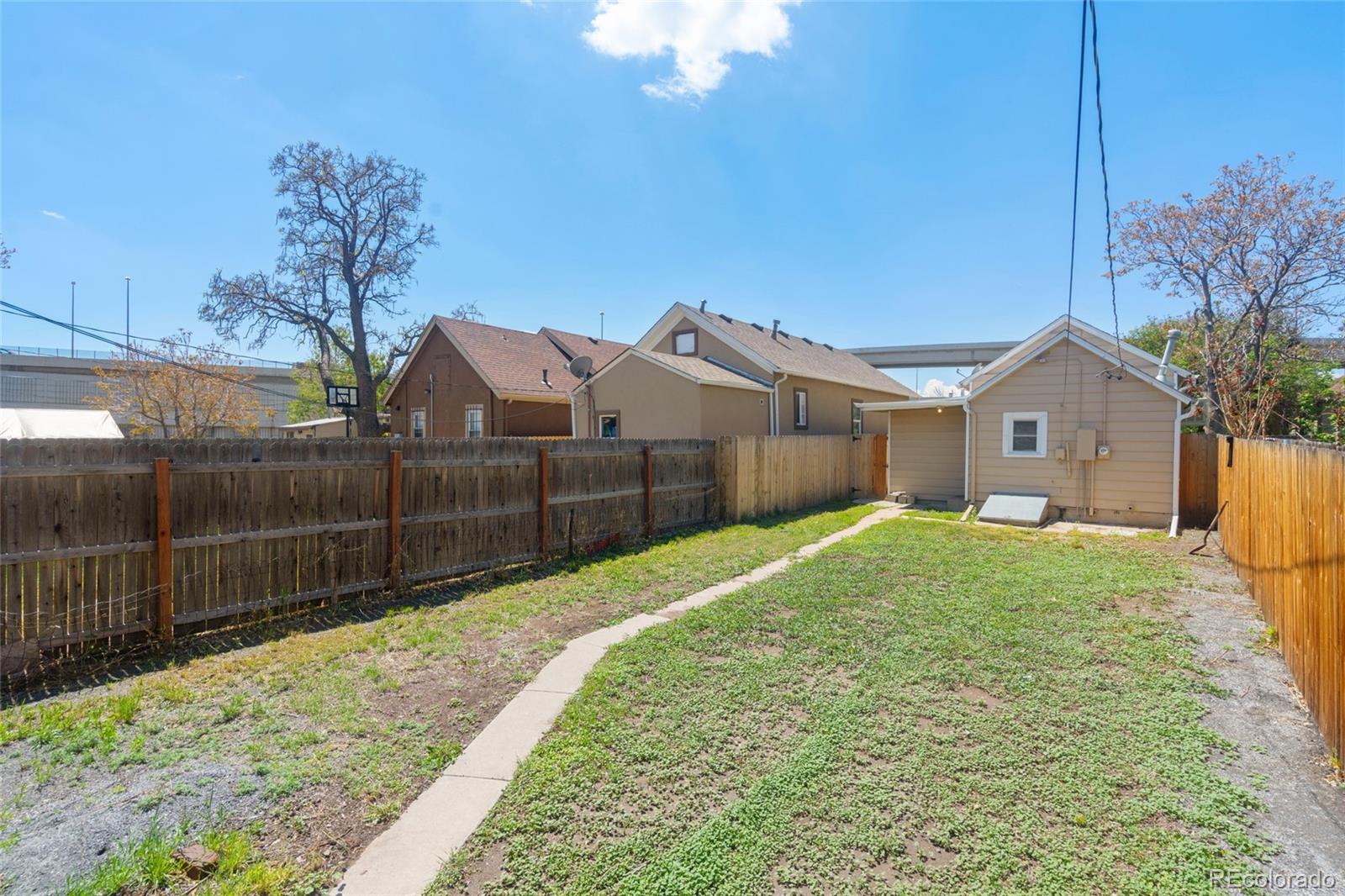 4636 Leaf Court Denver CO 80216