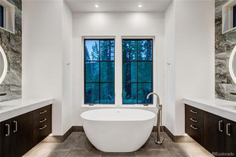 90 W Trade Court Keystone CO 80435