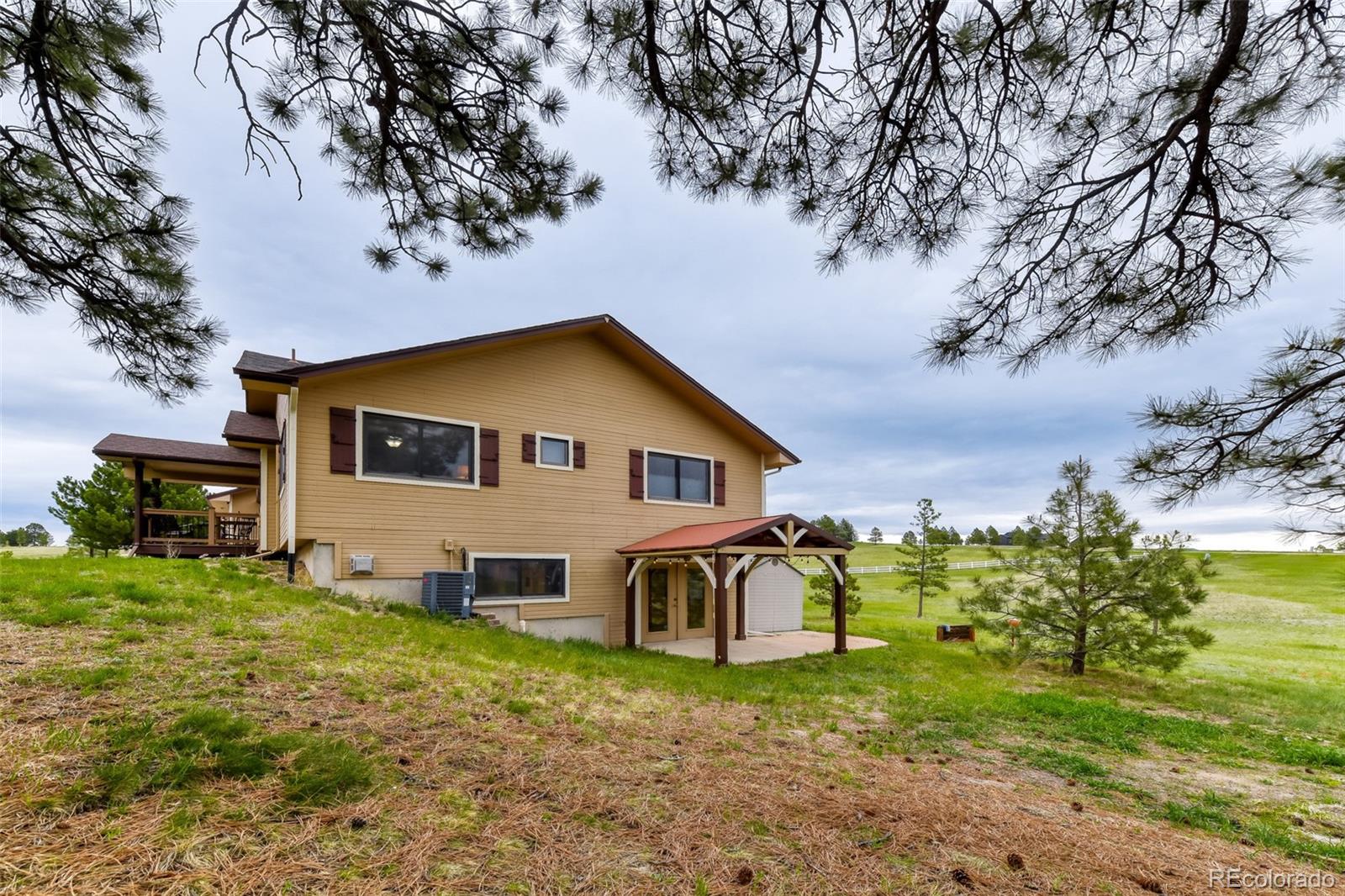 34422 Cherokee Trail Elizabeth CO 80107