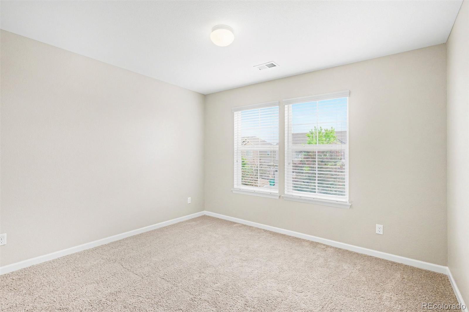 4956 S Tempe Way Aurora CO 80015
