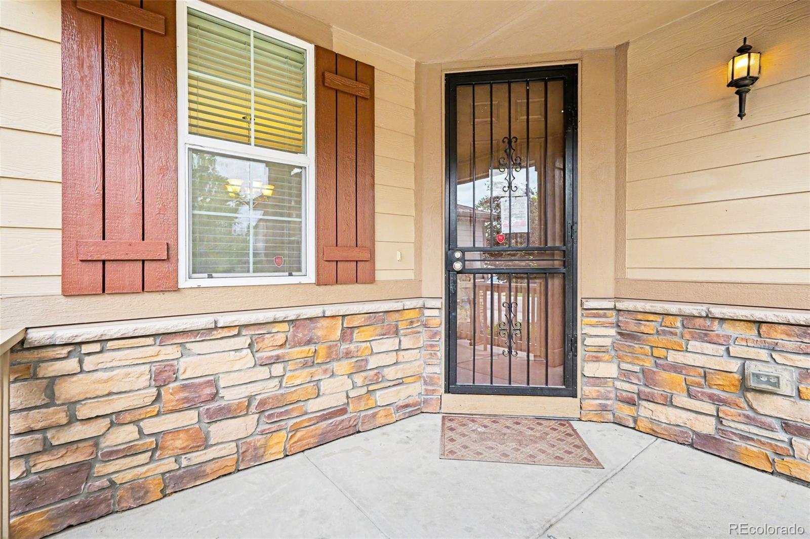 4956 S Tempe Way Aurora CO 80015
