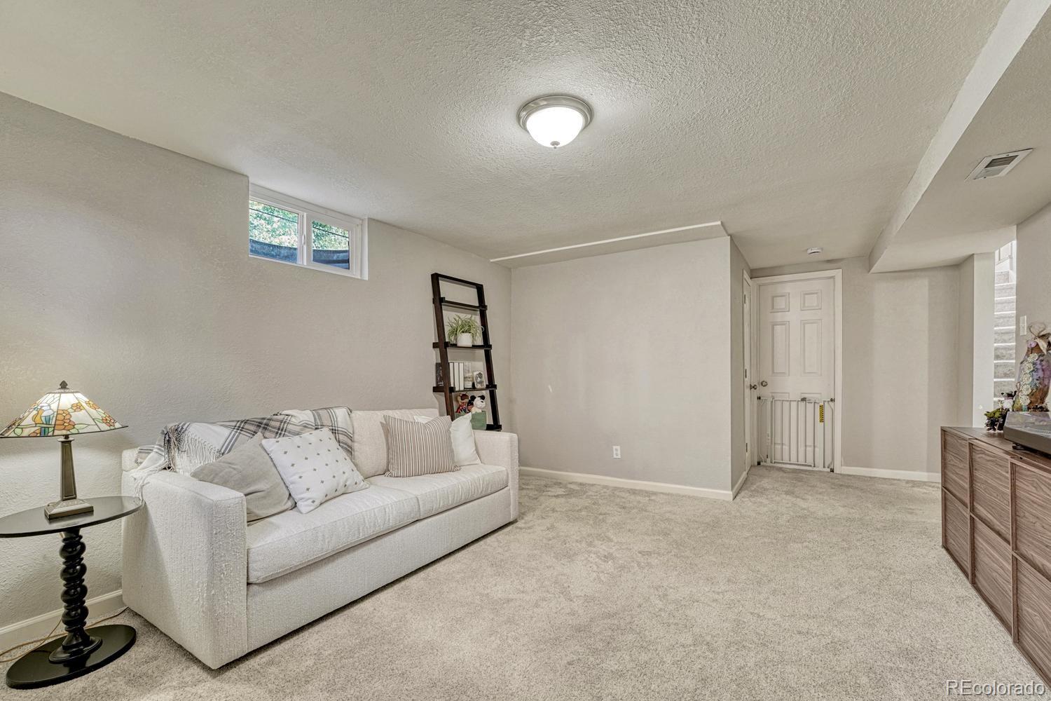 4252 S Logan Street Englewood CO 80113