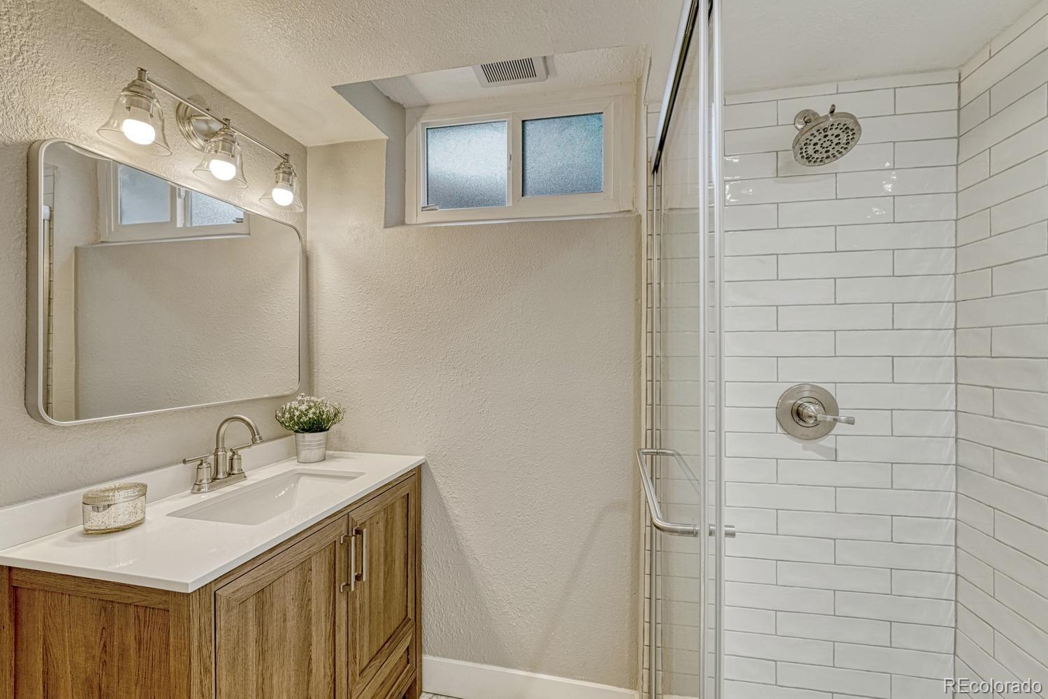 4252 S Logan Street Englewood CO 80113